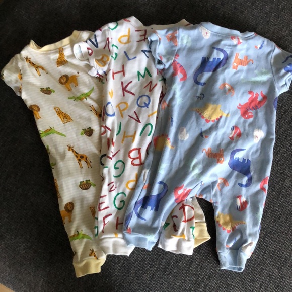 Short sleeve pyjamas - Picture 3 of 4